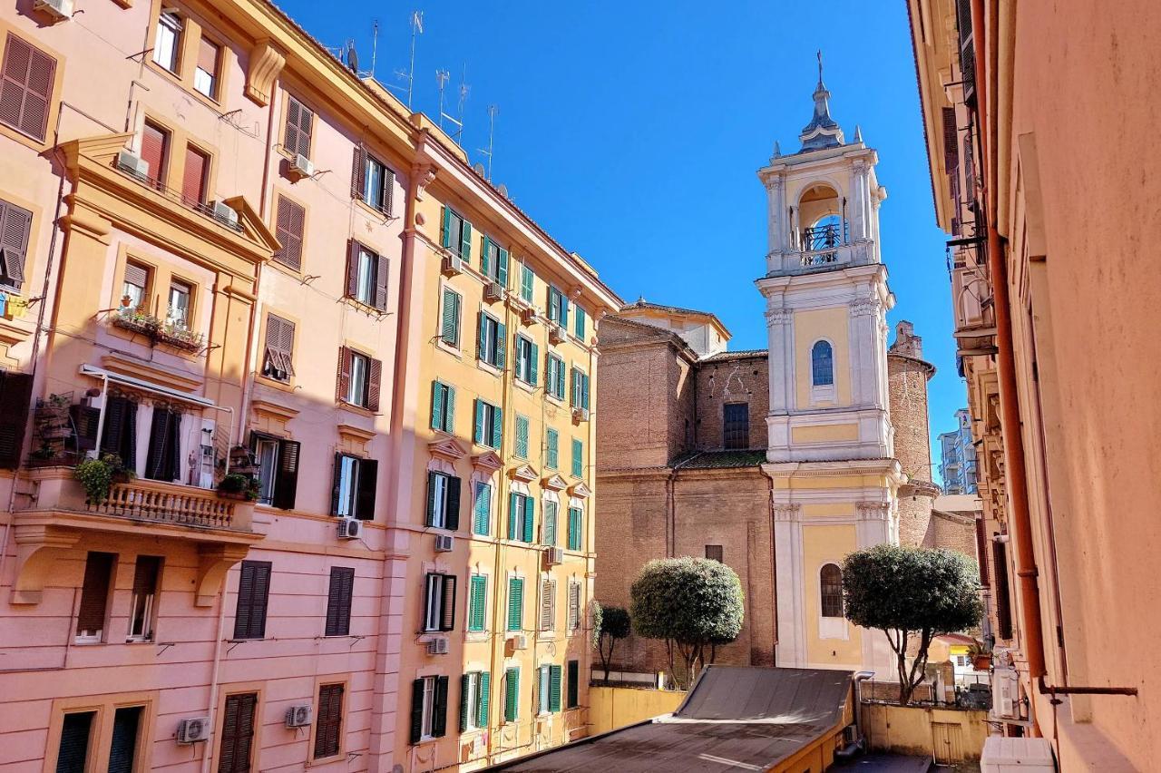 Opera Inn Suites - Rooms And Apartments Rome Exterior photo